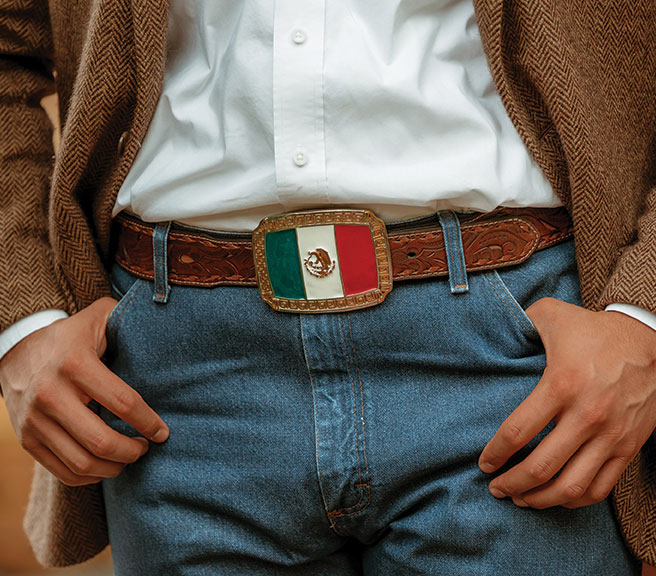 Pride of Mexico Attitude Buckle Model Image